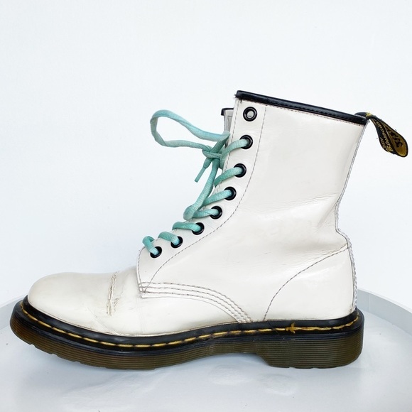 DR. MARTENS Patent Leather white combat boots Womens size 8 - Picture 5 of 12
